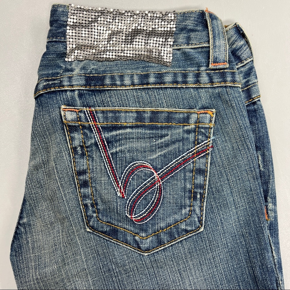 Vintage Bebe Kayla Distressed Flare Leg Chainmail Jean - Picture 3 of 16